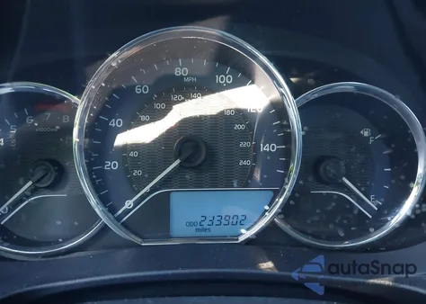 2014 Toyota Corolla Le z USA, uszkodzony, nr VIN 5YFBURHE8EP169116